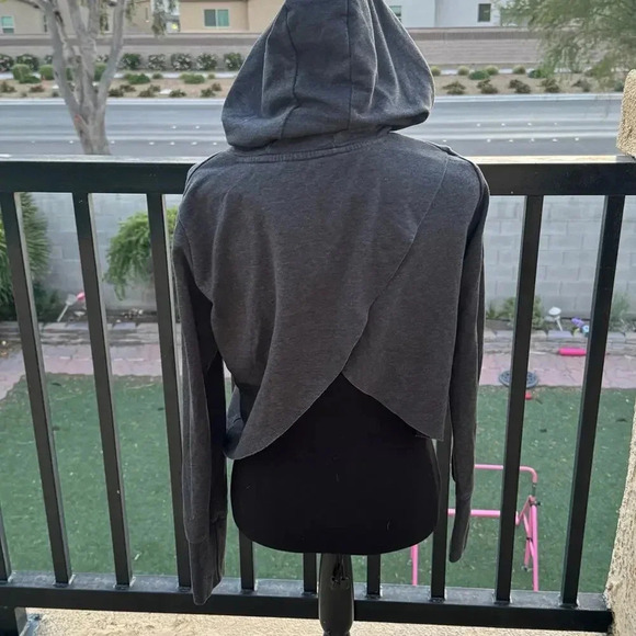 Gymshark Grey Hoodie Open Back Size Small - Picture 2 of 3